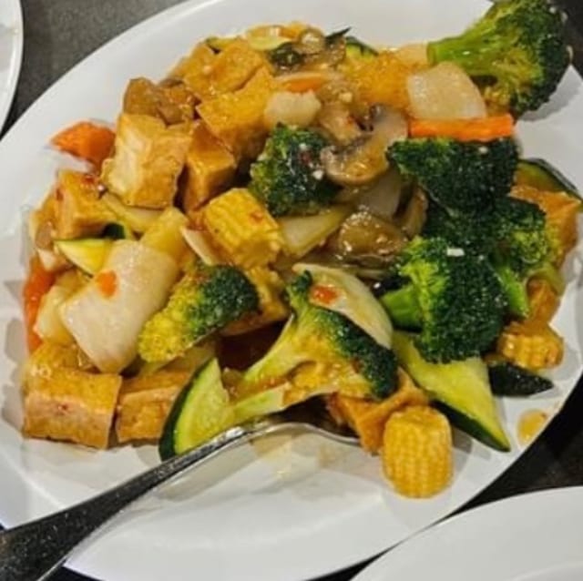 Hunan Vegetable with Bean Curd *.
